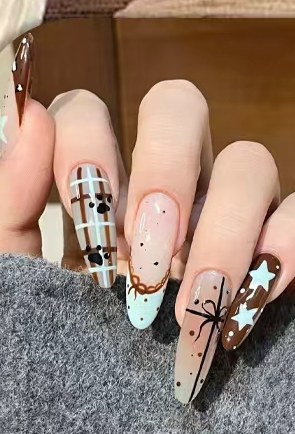 定制美甲作品